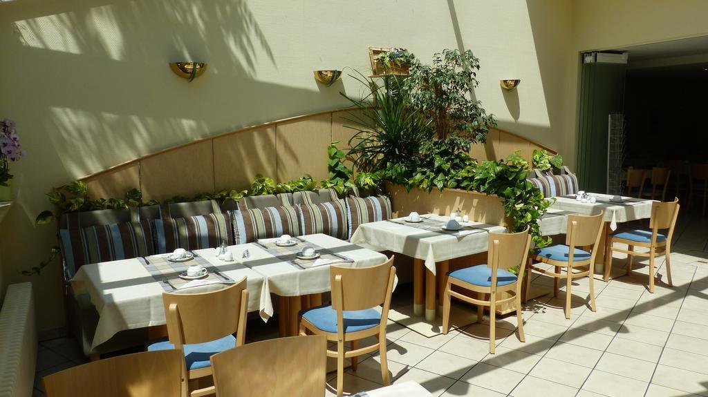 Central Hotel Eschborn Dış mekan fotoğraf