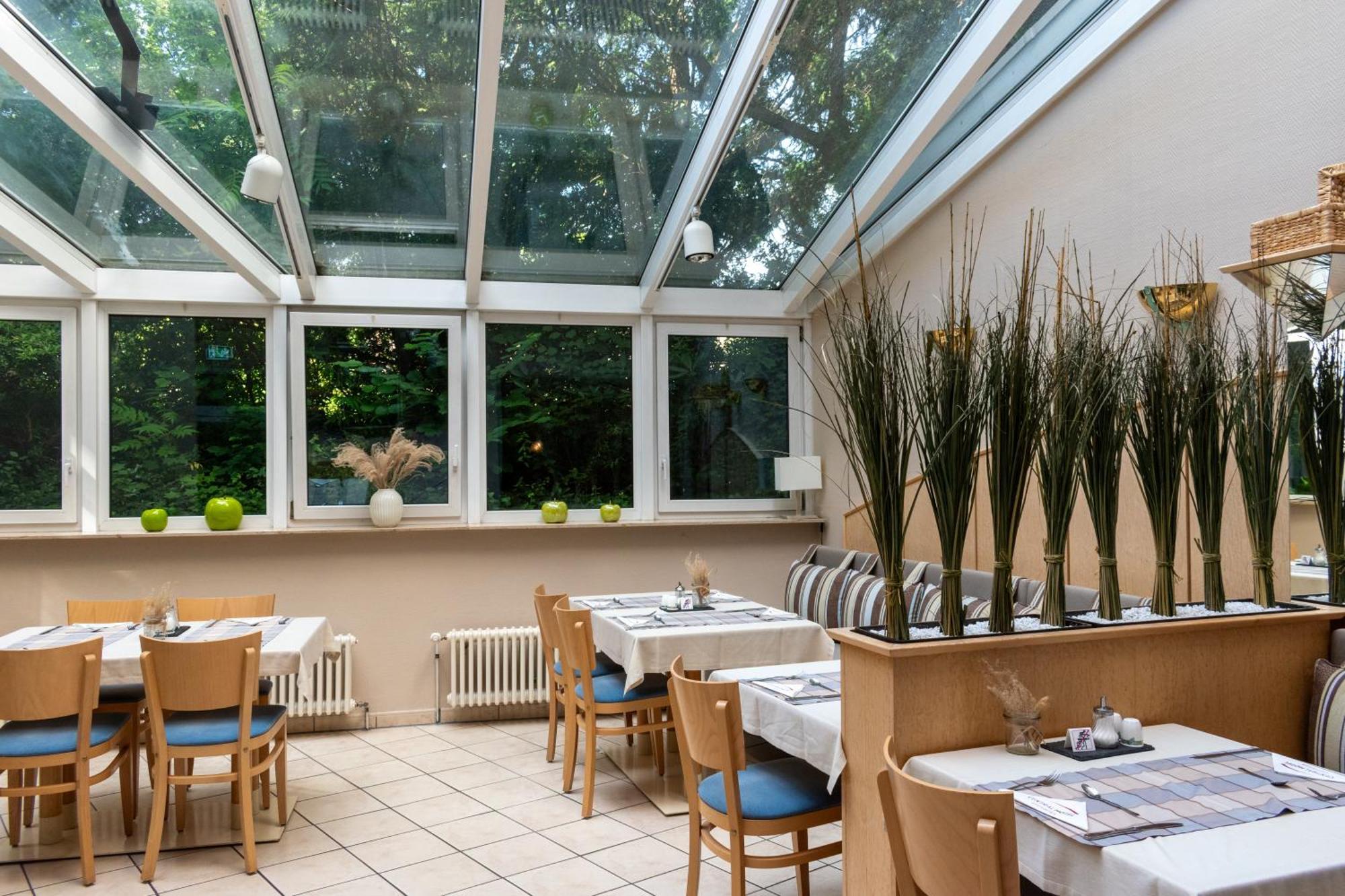 Central Hotel Eschborn Dış mekan fotoğraf