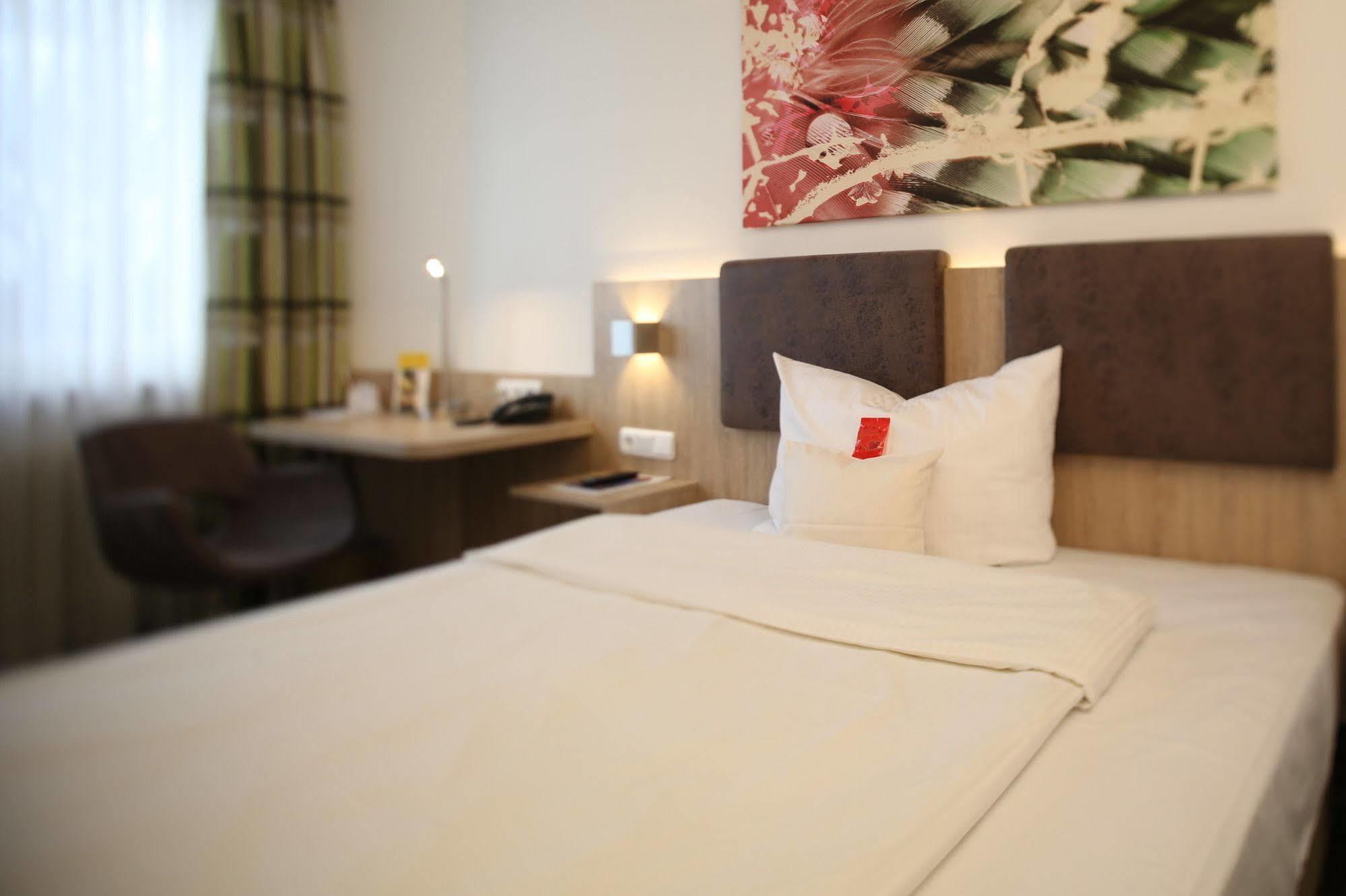 Central Hotel Eschborn Dış mekan fotoğraf